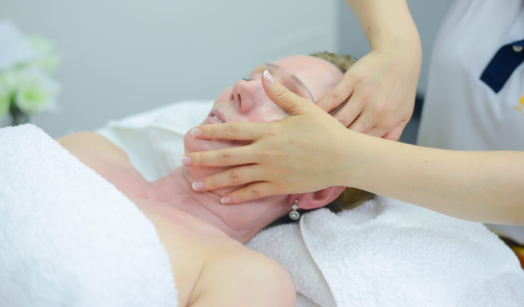 Face Massage Course